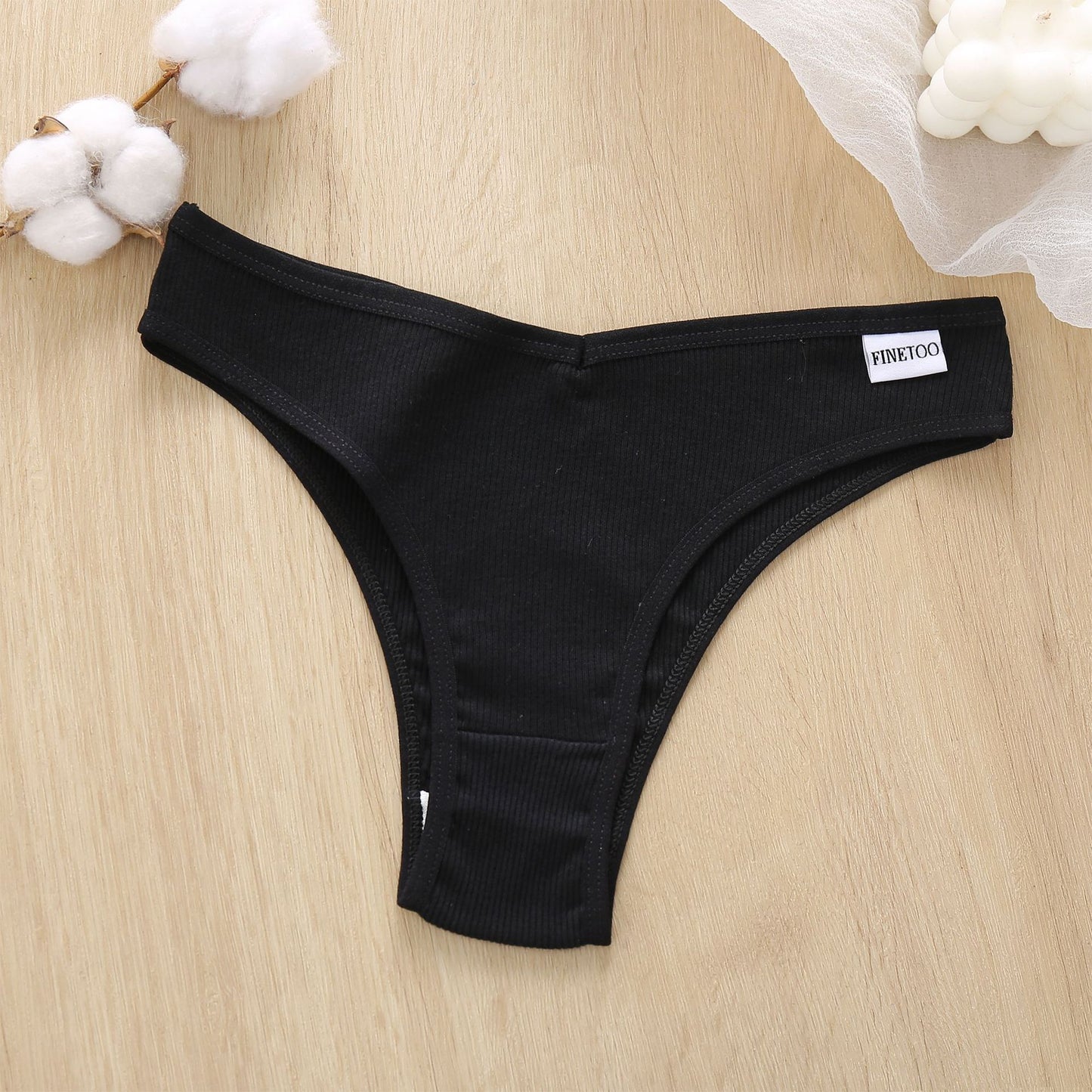 Threaded Cotton Low Waist Breathable And Comfortable Briefs