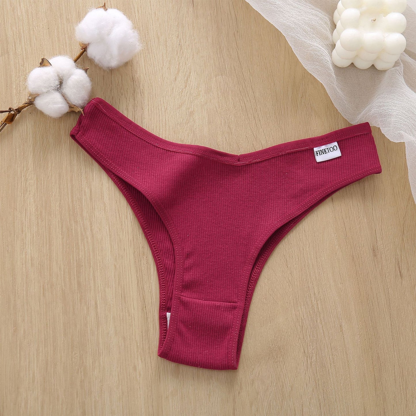 Threaded Cotton Low Waist Breathable And Comfortable Briefs